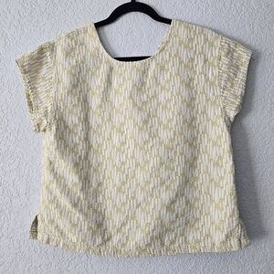 REI Cooperative S Cotton Textured Blouse with Faux‎ wrap detail on the back